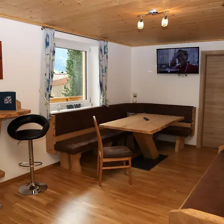 In Bramberg Near Lift Lejlighed *